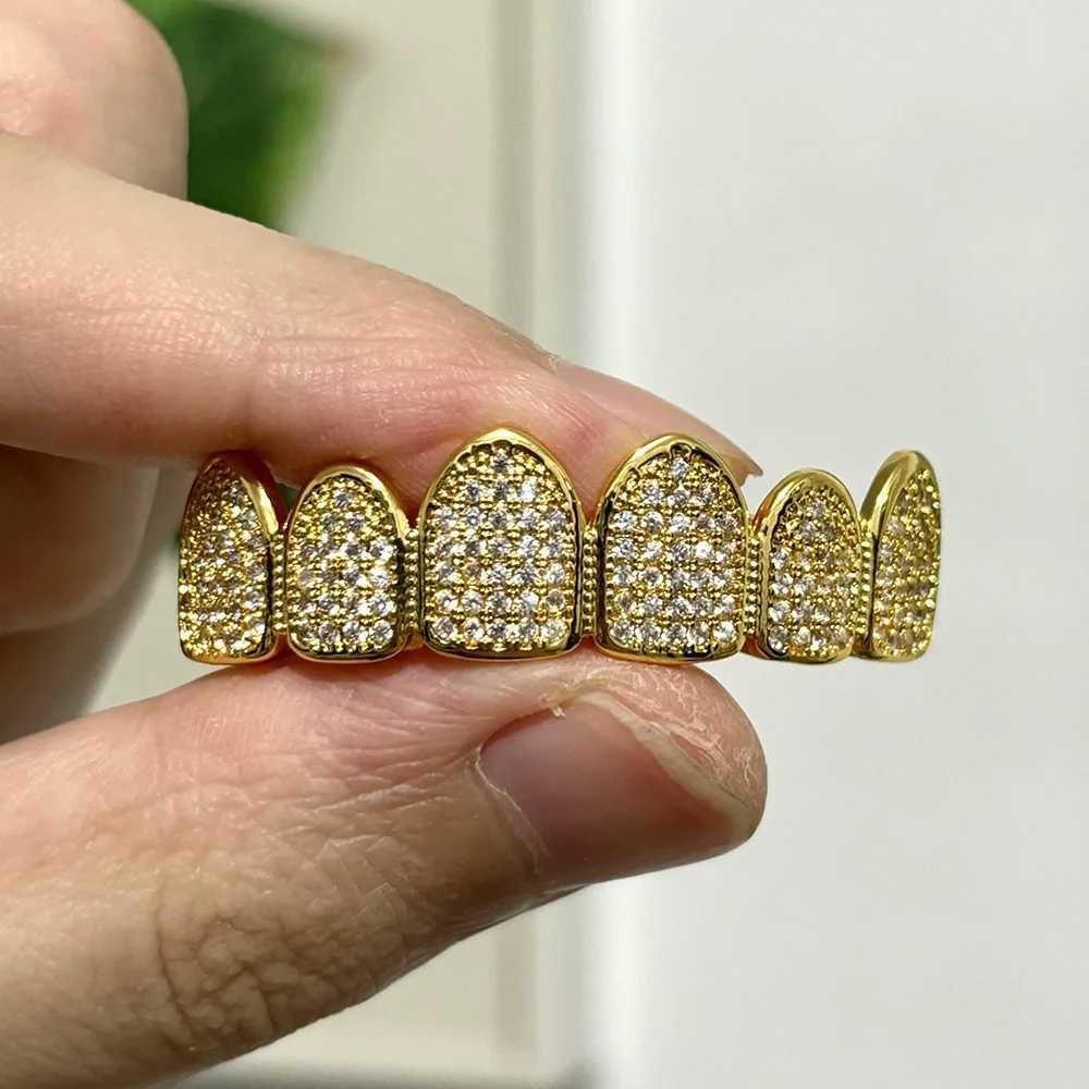 RACHELZ Hip Hop Full CZ Stone Teeth Grillz Fashion Gold Silver Color Cubic Zircon Tooth Cs For Men Women Jewelry CosplayXJ241225