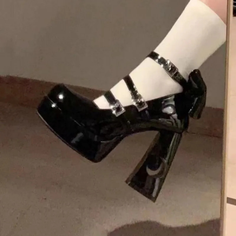 Spring Punk Thick Heel Mary Jane Lolita Shoes Woman Patent Leather Cosplay Shoes Y2k Chunky Platform High Heels Pumps 241225