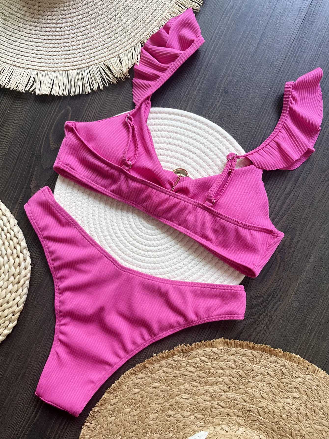 2025 new womens bikini set rose red 2-piece swimsuit womens sexy ruffled edge suspension backless beach vacation swimsuitW241225