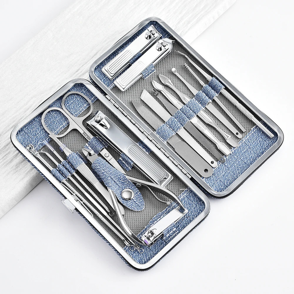 18pcs Professional Manicure Pedicure Kit with Nail Clippers Files Ear Spoon - Portable Grooming Set in Faux Leather Case fo 241225