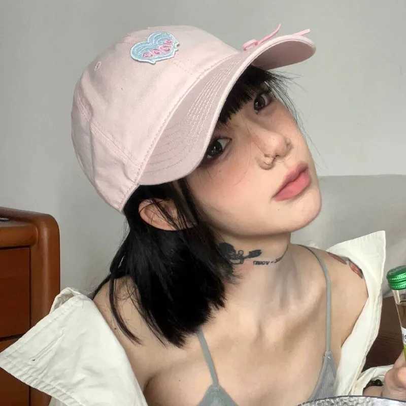 RICYGVM Love Embroidered Duck Tongue Hat for Women Bow Baseball Hat Korean Girl Candy Color Peaked Cap Female Outdoor Sun Visors W241225