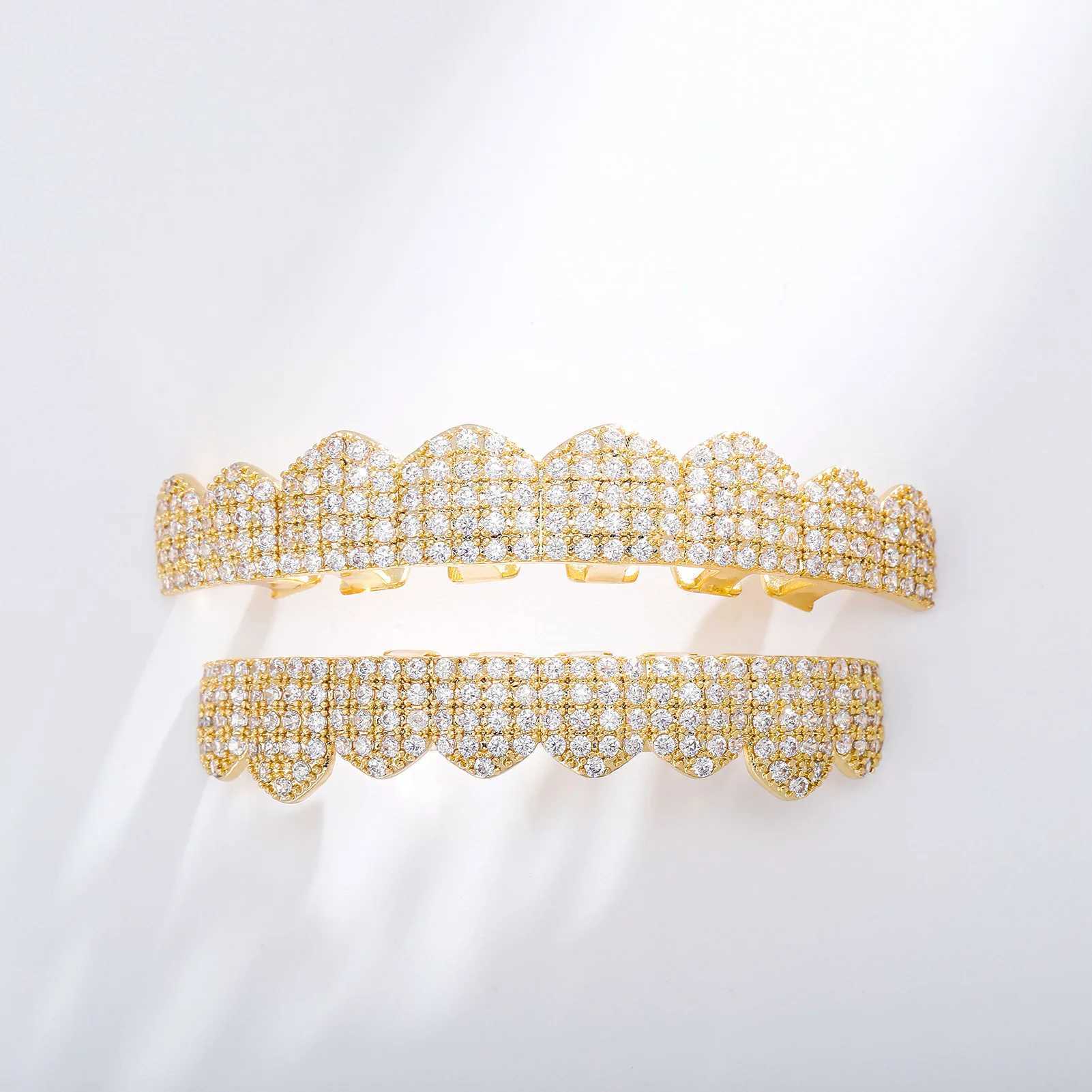 YOUNGX Fashion 8/8 d Out CZ Stone Fangs Teeth Grillz Hip Hop Cubic Zircon Tooth Cs For Women Men Jewelry CosplayXJ241225