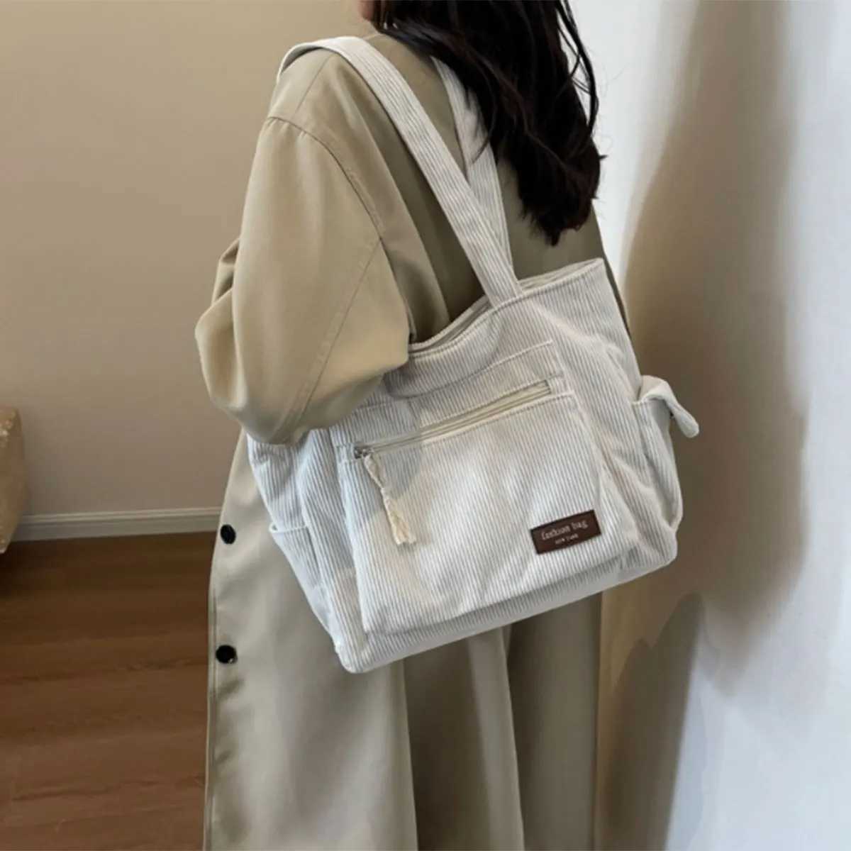 Solid color corduroy bag girls Tote bag with a large capacity commuter fi shoulder bagXJ241225