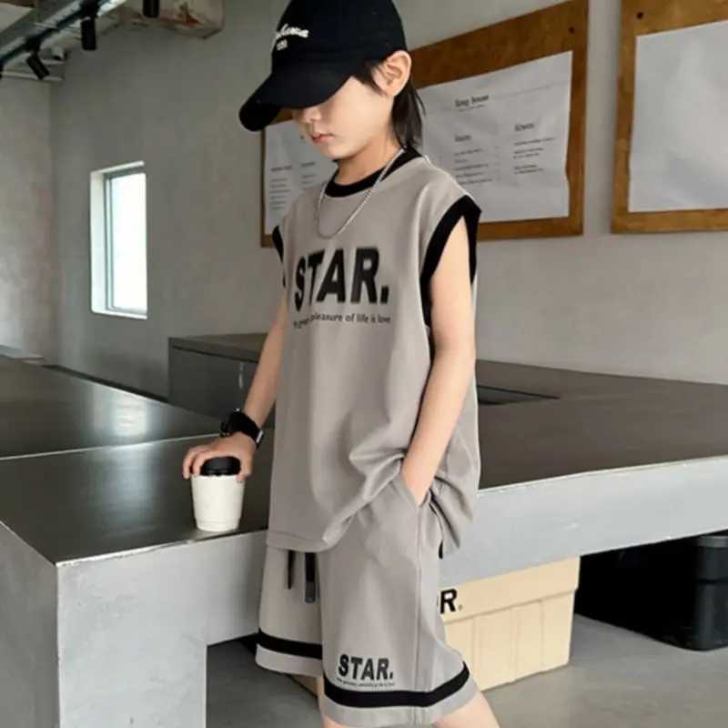 Clothing Sets Mens loose top+shorts 2024 summer sportswear two-piece set for outerwear casual wearY24122577PP