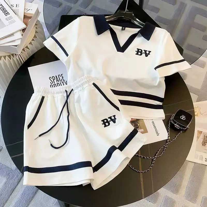 Clothing Sets Summer Children Girls Clothes Set V Neck Tshirts and Shorts 2 Pieces Suit Teenage Girls Short Sleeve Top Bottom TracksuitY241225EE50