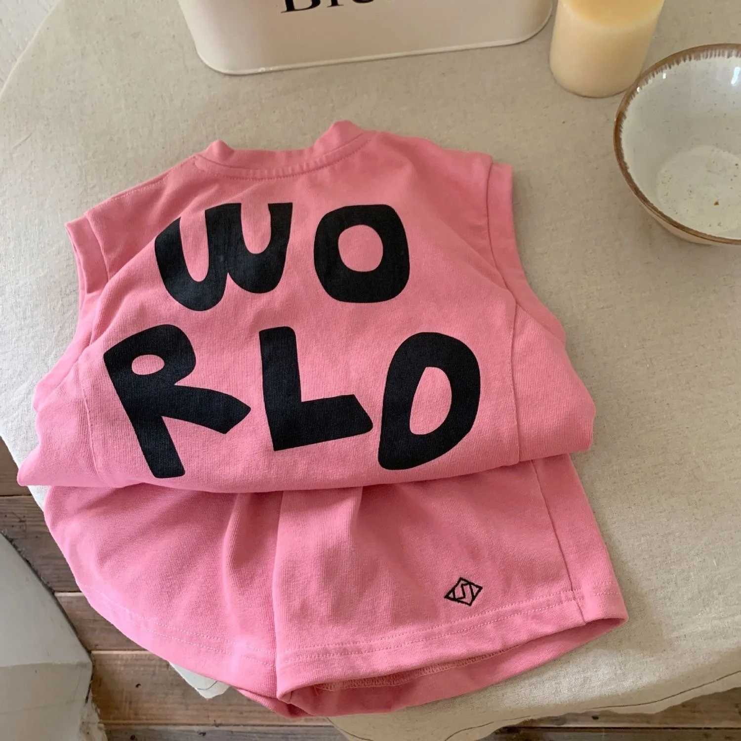 Clothing Sets Summer Baby Girls Clothes Set Kid Boy Sleeveless T-shirts and Shorts 2 Pieces Suit Children Letter Printed Top Bottom OutfitsY241225J19W