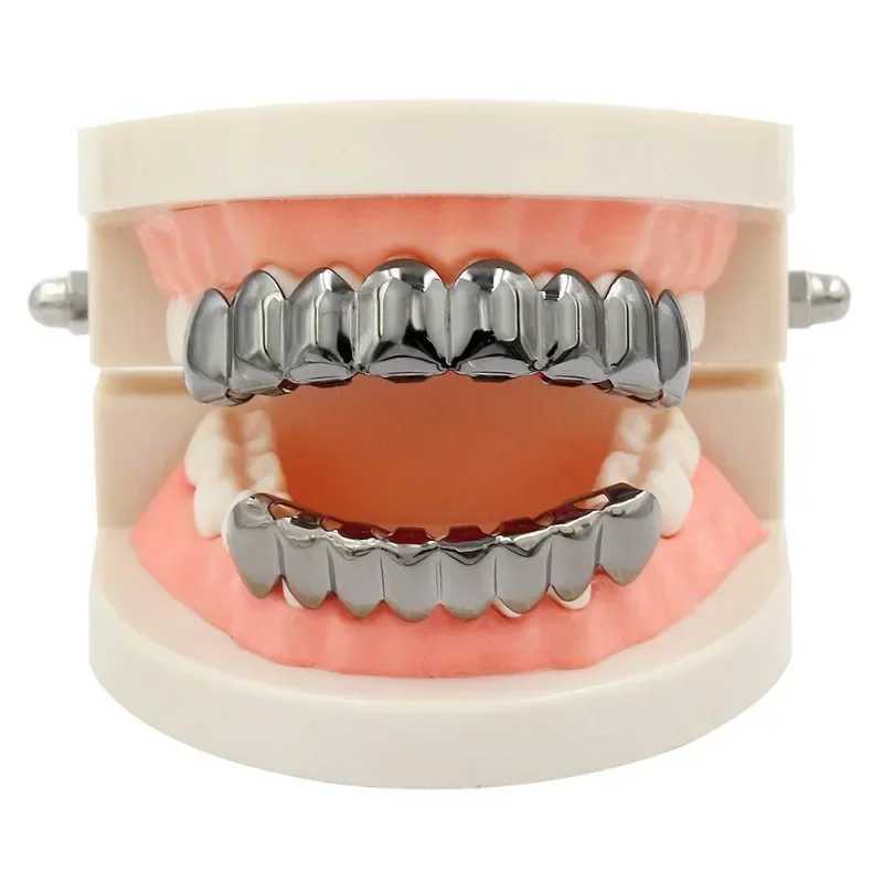 Gold Silver Plated HIP HOP Teeth Grillz Top Bottom Grills Set With sile Real Shiny Vampire Tooth SetsXJ241225