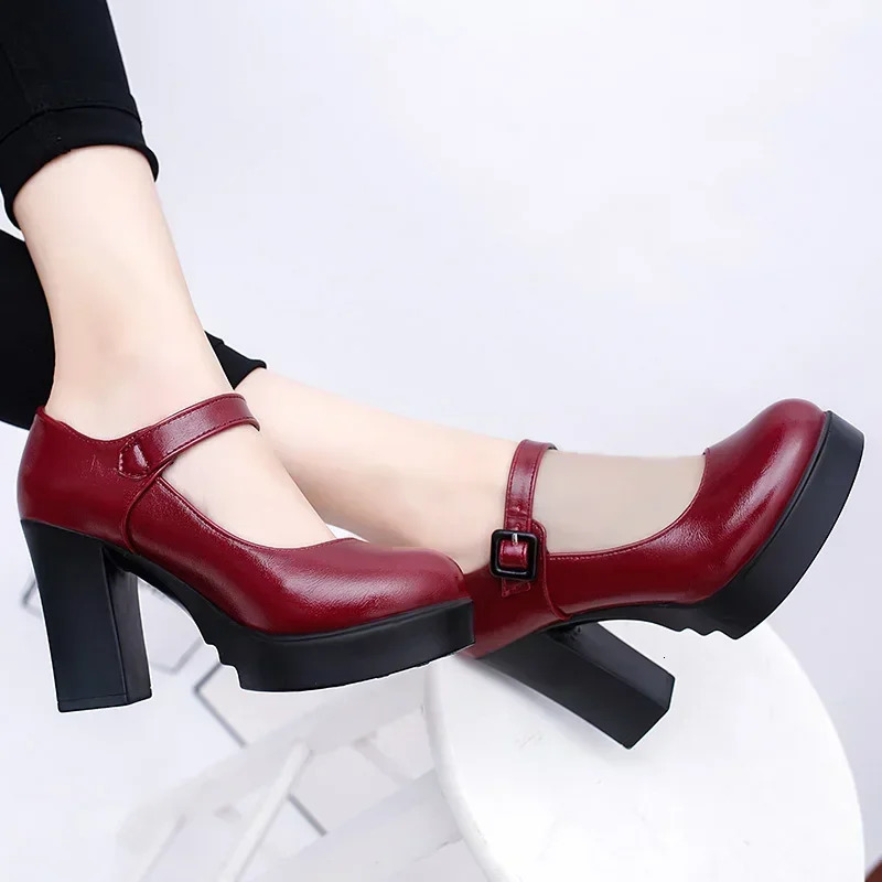 Outdoors Womens Shoes Platform Solid Color Spring Summer Shallow Mouth Buckle Round Head Shoes for Women 241225