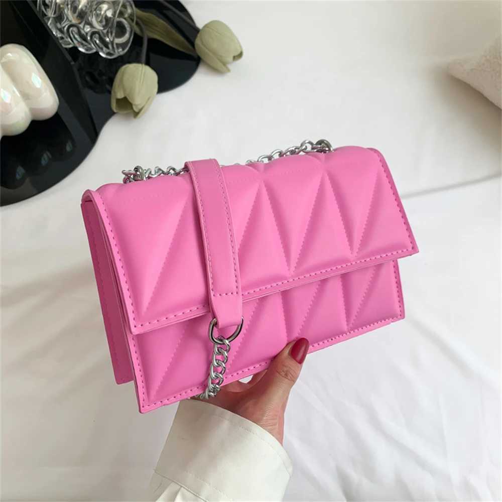 Fi Trend Crossbody Single Bag The New Small Bag 2023 New Tide Korean Versi Of The Foreign-style Chain Small Square BagXJ241225