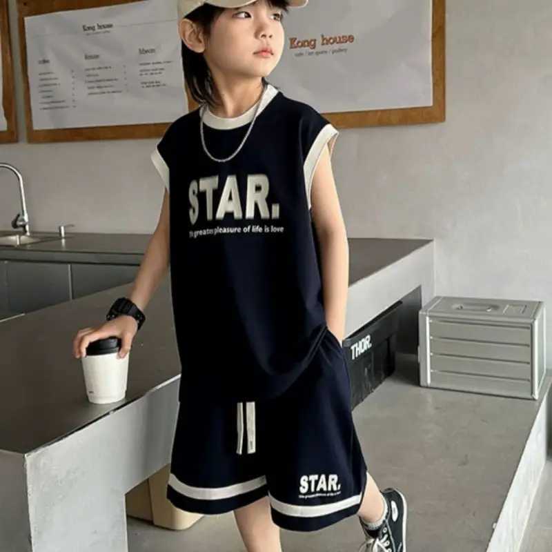 Clothing Sets Mens loose top+shorts 2024 summer sportswear two-piece set for outerwear casual wearY24122577PP