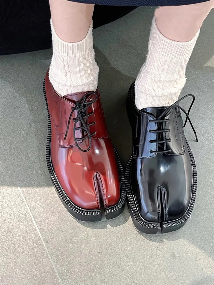 Gothic Classic Unisex Casual Shoes Gender Neutral Men Women Split Toe Flat Shoes Designer Man Business Wedding Party Lace UP Dress Shoes