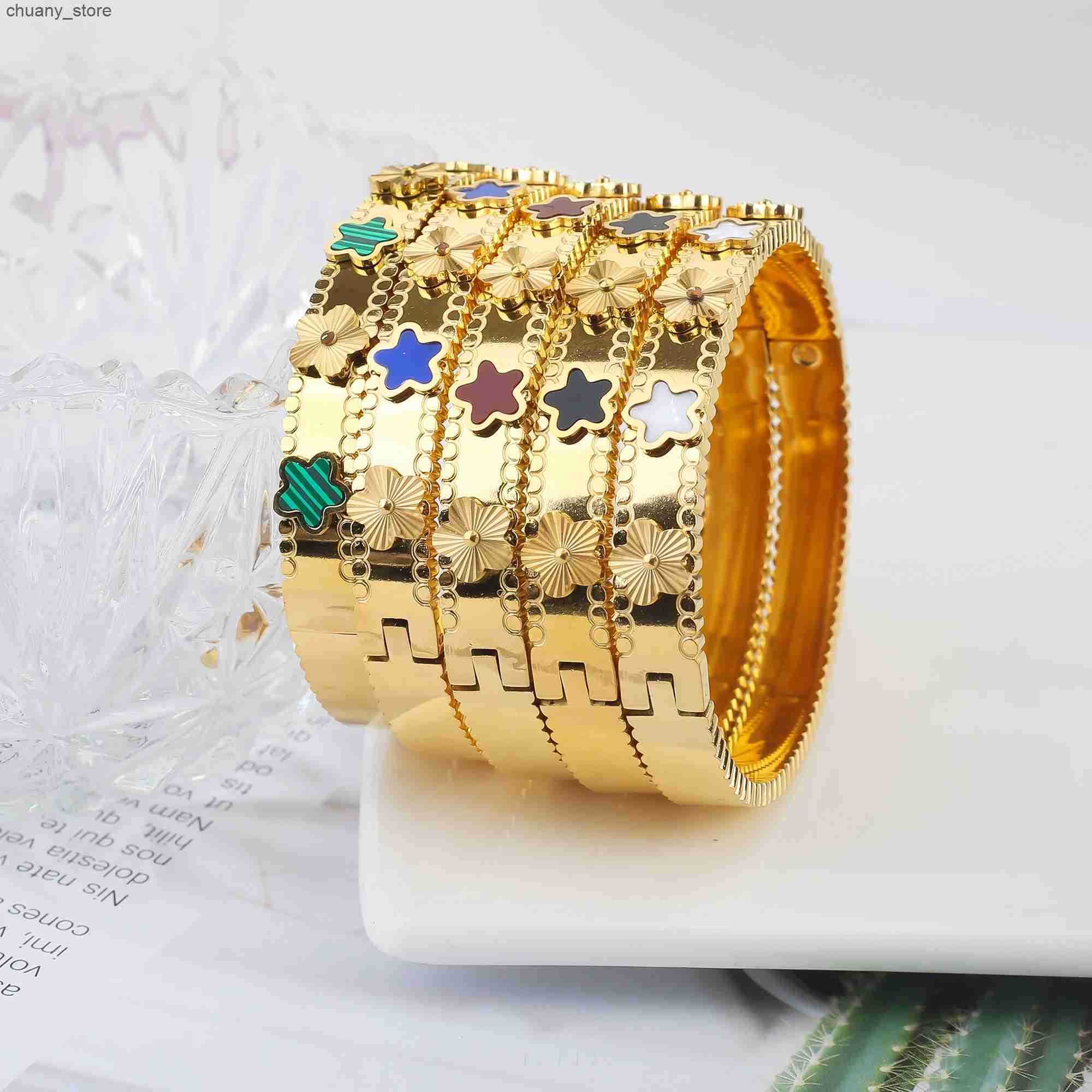 Chain Hot Selling Metal Y2K Style Plant Five Leaf Flower Opening For Womens Stainless Steel High-Quality Jewelry Clover L240910