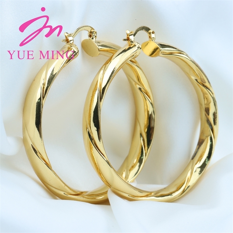 Big Hoop Earrings 60MM Gold Plated Clip Copper Round Circle Earrings for Womens Fashion Statement Golden Punk Charm Earring 241224
