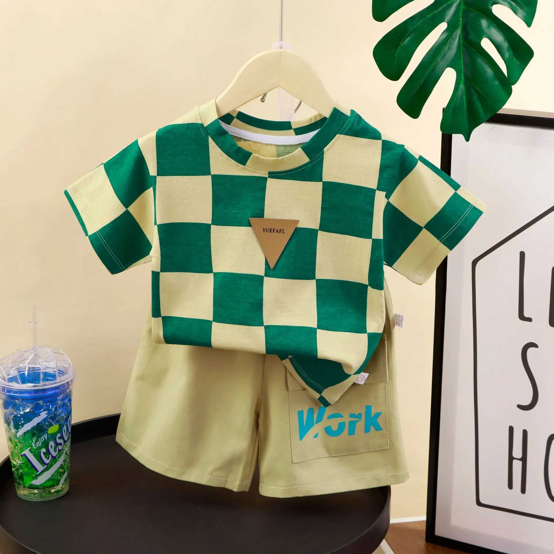 Clothing Sets Summer Children Boy Clothes Set Kid Girl Plaid Tshirts and Shorts 2pcs Suit Teenage Short Sleeve Top Bottom Outfits TracksuitsY241225EDT