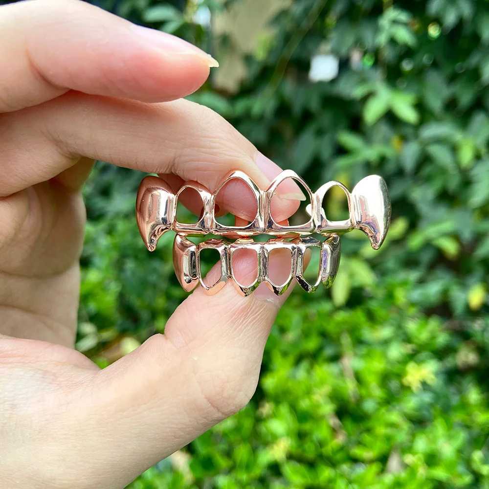 RACHELZ 14K Gold Plated Teeth Grillz Hip Hop Hollow Fangs Tooth Cs Decor Punk Dental Grills For Women Men JewelryXJ241225