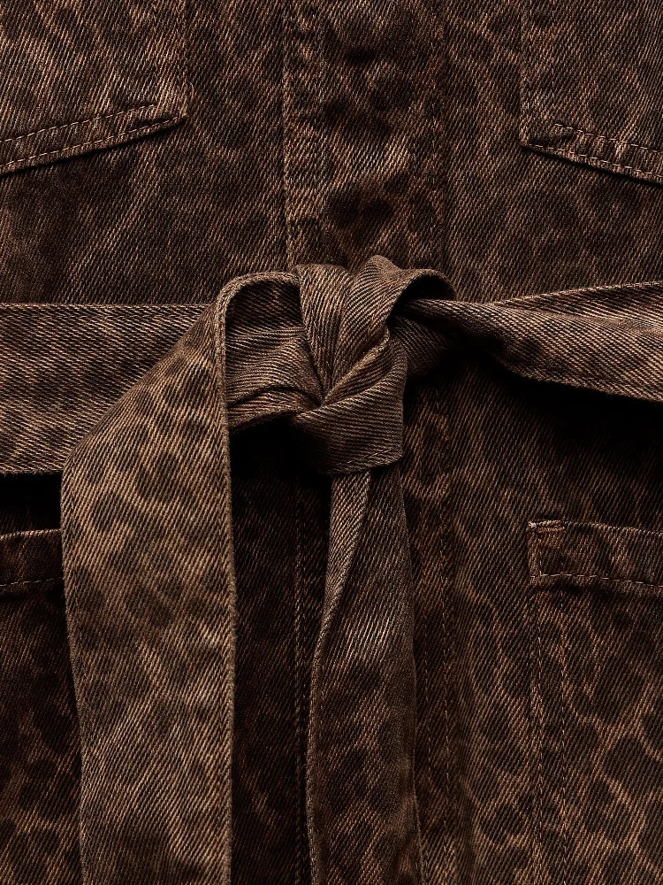 Trendy Leopard Printed Denim Jacket For Women Fashion Lapel Single Breasted Coat With Pockets Belt High Street Outwear 241223