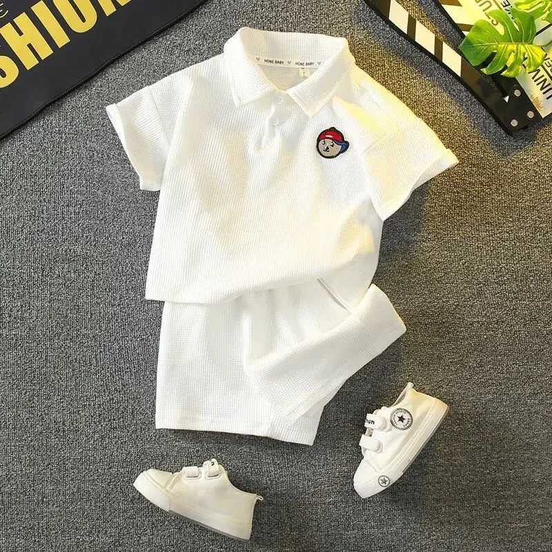 Clothing Sets Summer Baby Boy Clothes Set Lapel Tshirts and Shorts 2pcs Suit Childrens Short Sleeve Polo Top Bottom Teenage Casual TracksuitY2412253YP