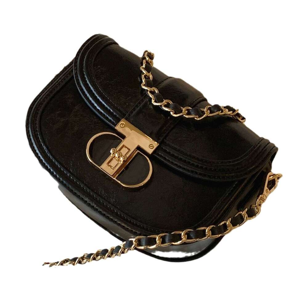 Fashion Dick Lounge Saddle Crossbody 2023 New Commuter Women's Chain Shoulder Bag
