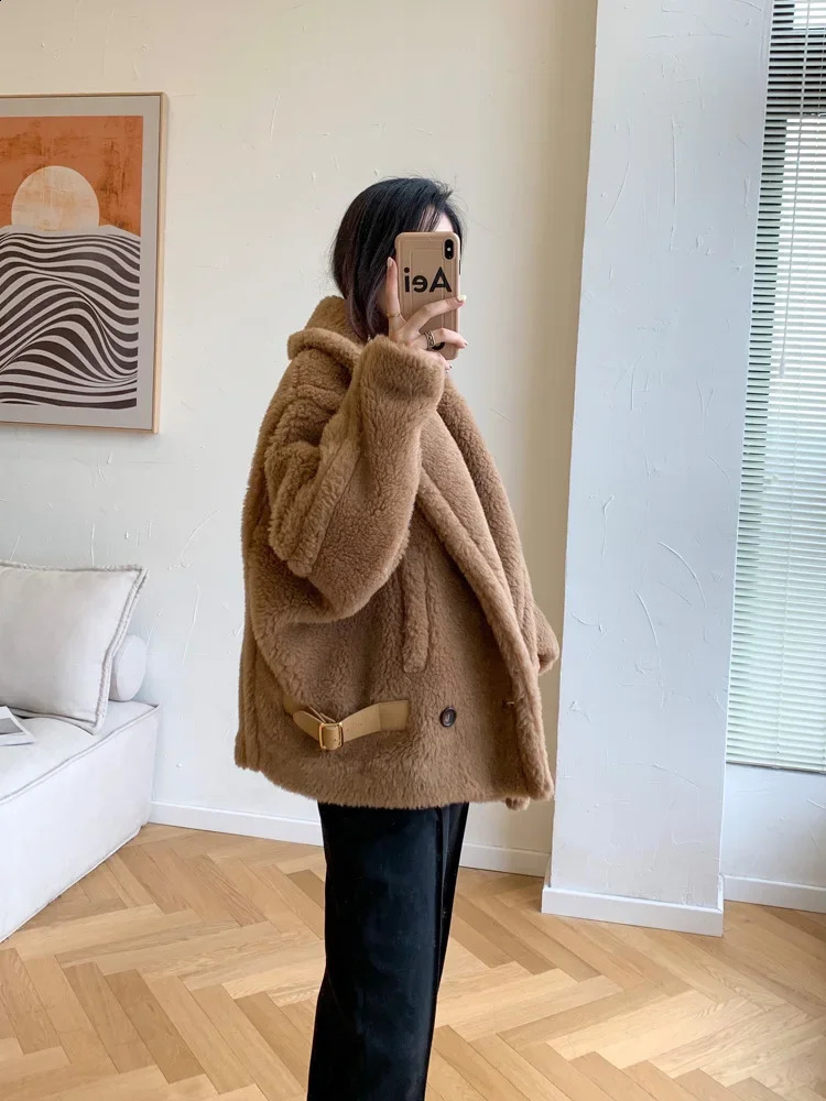 Commemorative Edition 1951 Teddy Bear Coat Short Jacket Fur Coat for Women 241220