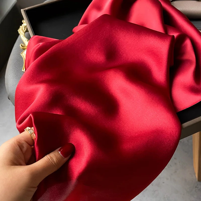 Fashion faux Real Silk Scarf Women Shawls Wraps for Ladies Neckerchief Foulard Scarves Pashmina Female Shawl Hijab Bandana 241225