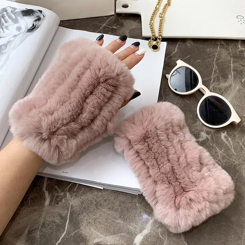 Arrival Female Natural Rabbit Fur Gloves Knitted Warm Real Rex Rabbit Fur Mittens Women Winter Outdoor Rex Rabbit Fur Gloves 241225ww