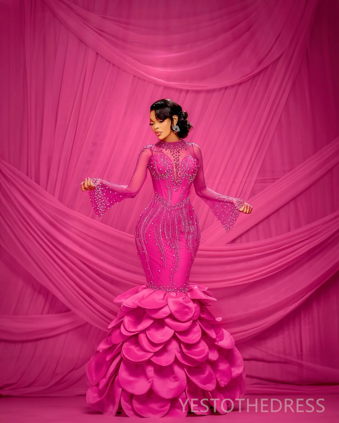 2025 Plus Size Fuchsia Prom Dress For Special Occasions Mermaid Evening Dresses Sheer Neck Long Sleeves Beaded Lacce Birthday Dress Second Reception G