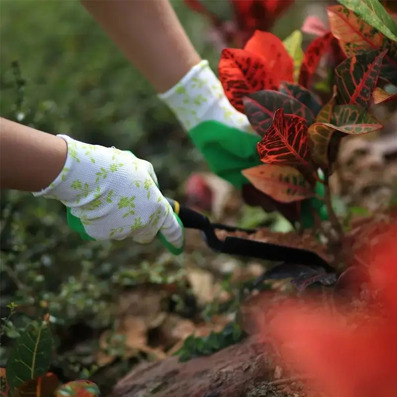 3 pairs of garden gloves No. 1 breathable foam latex work gloves used for gardening landscape DIY 100% pure rubber 241224