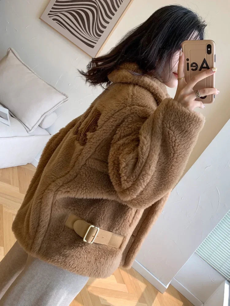 Commemorative Edition 1951 Teddy Bear Coat Short Jacket Fur Coat for Women 241220