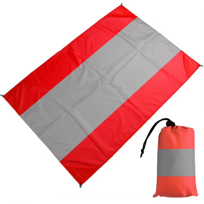 Outdoor lightweight portable camping beach mat waterproof pocket oxford picnic blanket