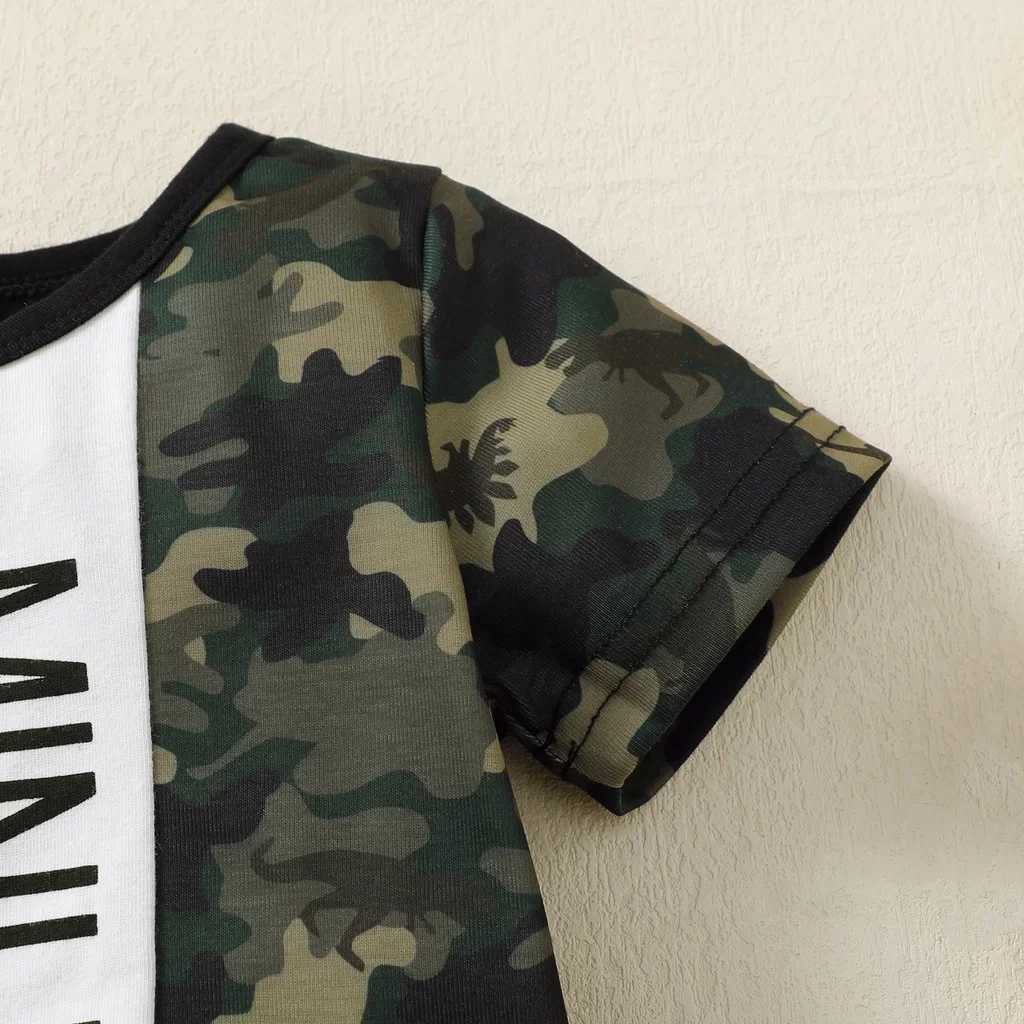 Clothing Sets Children boys Clothes Set Letter Short Sleeved Top+Camouflage Shorts Fashion Cool Equipment for Summer Wear Kids for 1-5 YearsY241225TPS