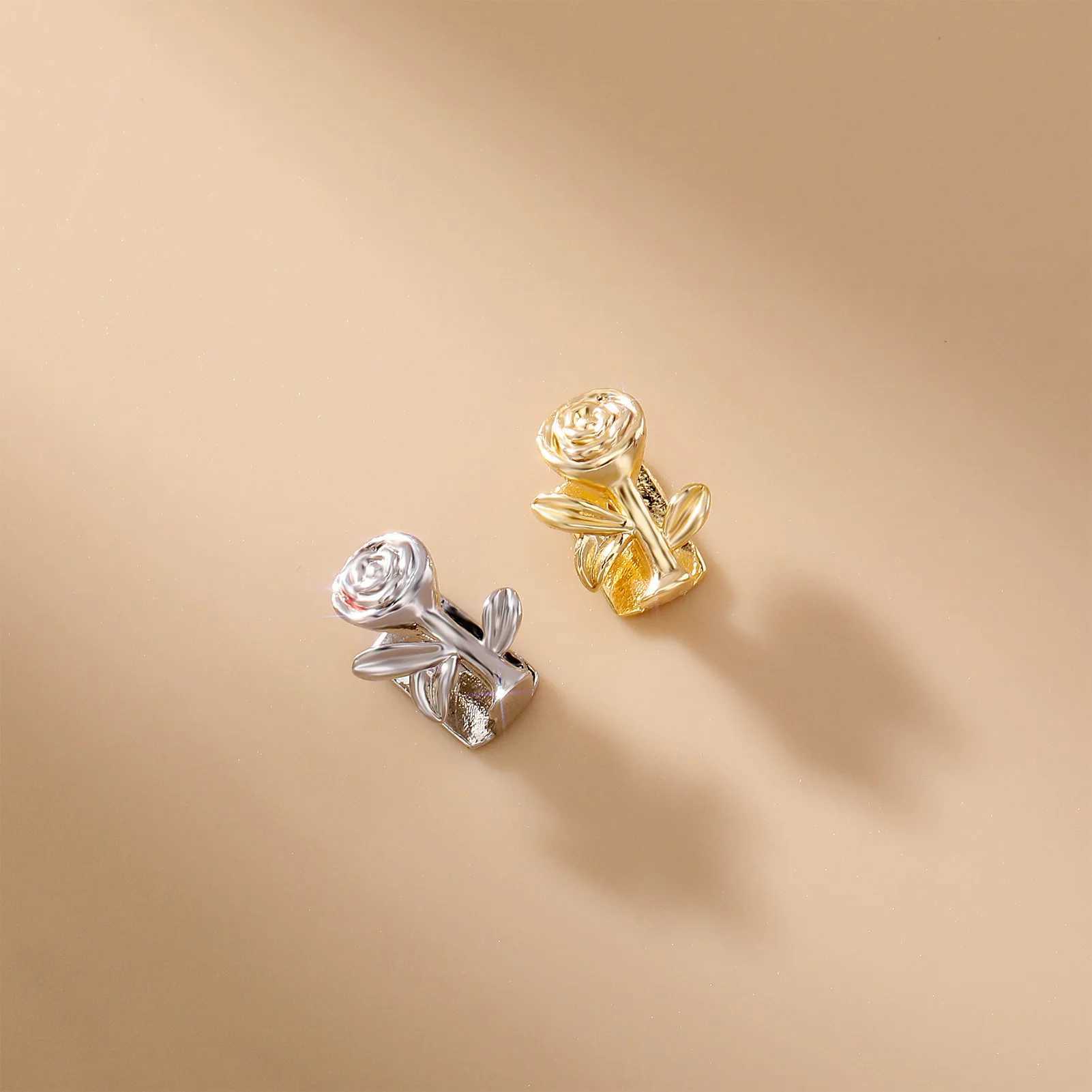 Single Roses Teeth Grillz Yellow Gold Color Plated Canine One Tooth Grills Upper Hip Hop Top Fangs Hollow GrillXJ241225