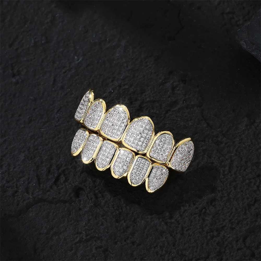 Hip Hop Full d Out Teeth Grillz Cs Bling Cubic Zircon Micro Pave Top Bottom Charm Grills Set For Men Women JewelryXJ241225