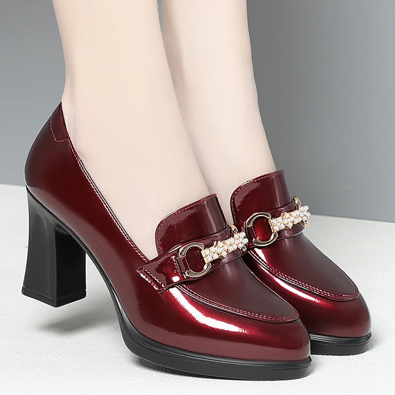 High Quality Pumps for Women Solid Color Thick Heel Soft Leather Shoes Patent Leather British Woman Round Toe High Heels Shoes 241225