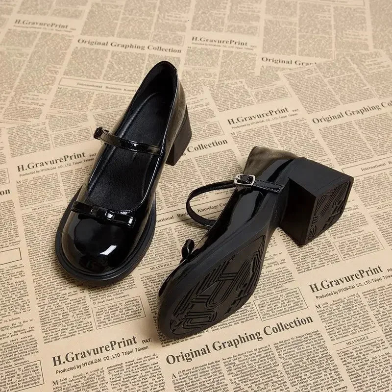 Selling Versatile Square Toe Solid Color Shoes Bow Decoration Bag Heel Straight Buckle Ladies Shoes Zapatos Mujer 241225