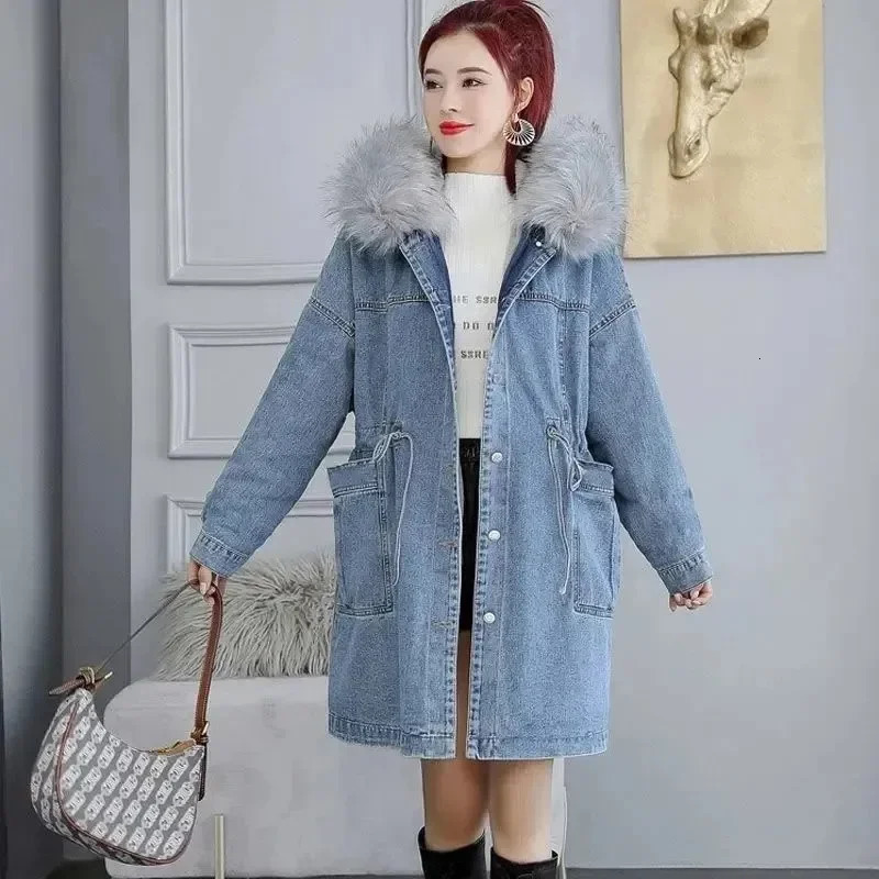 Womens Jeans Coat Winter Denim Coats Thick Wool Denim Jacket Korea Loose Hooded Fur Collar Long Clothes Outerwear Female 241220