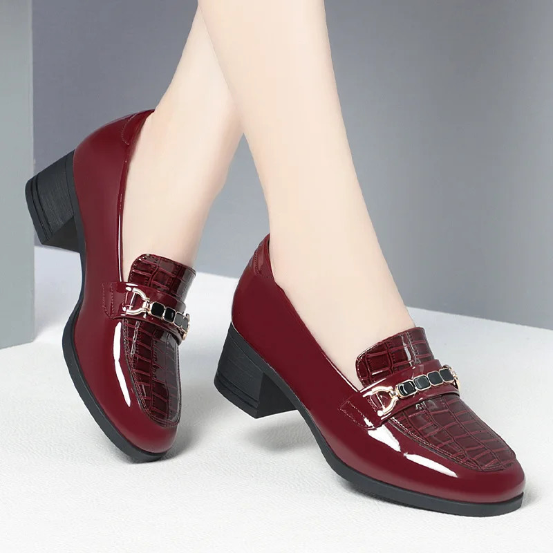 Vintage British Style Deep Mouth Patent Leather Shoes Women Pumps Spring Block High Heels Shoes Loafers Women Office Model 241225