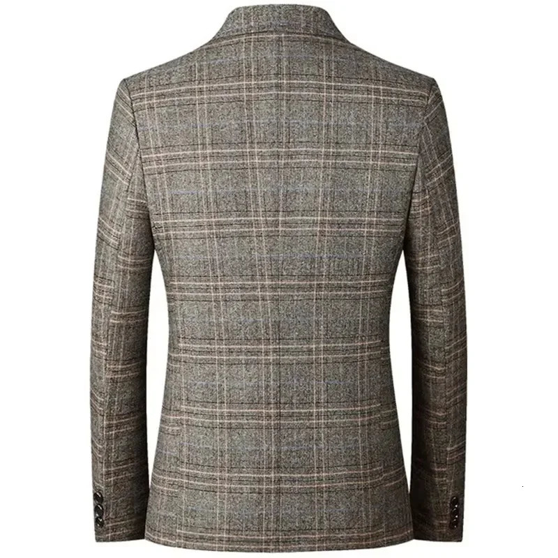 Mens Plaid Blazers British Style Fashion Wedding Business Suit Men Blazer Male Formal Jacket 241225