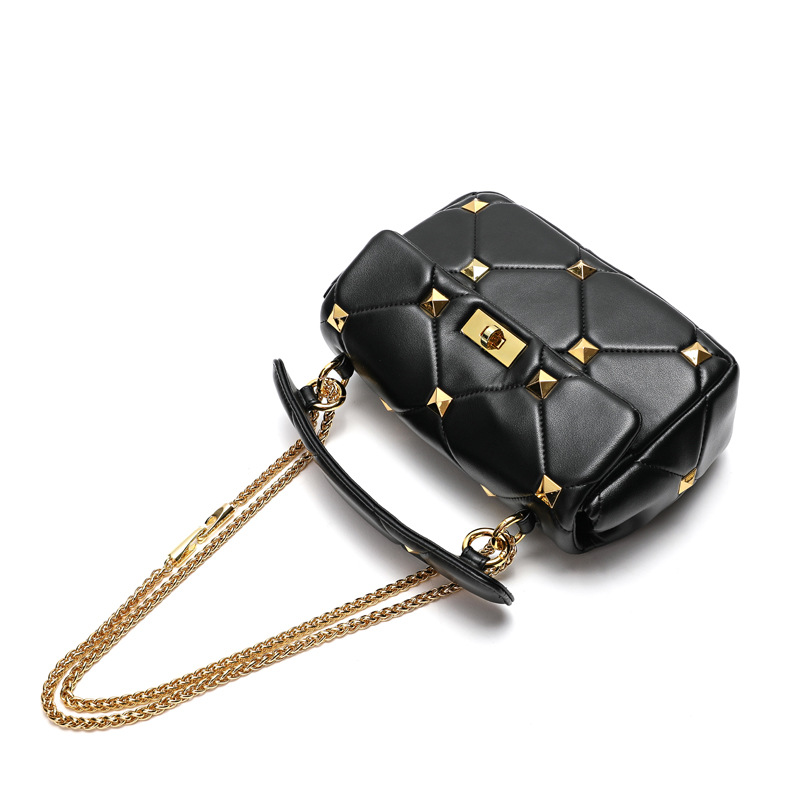 New women's bag Napa sheepskin retro handbag with diamond grid chain and large rivet bag temperament, crossbody shoulder bag
