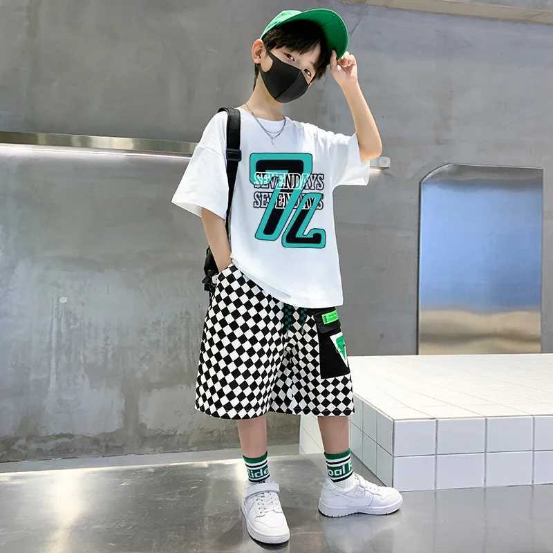 Clothing Sets Summer Children Boy Clothes Set Fashion Plaid Printed T-shirts and Shorts 2 Pieces Teenage Short Sleeve Top Bottom OutfitsY241225O40C