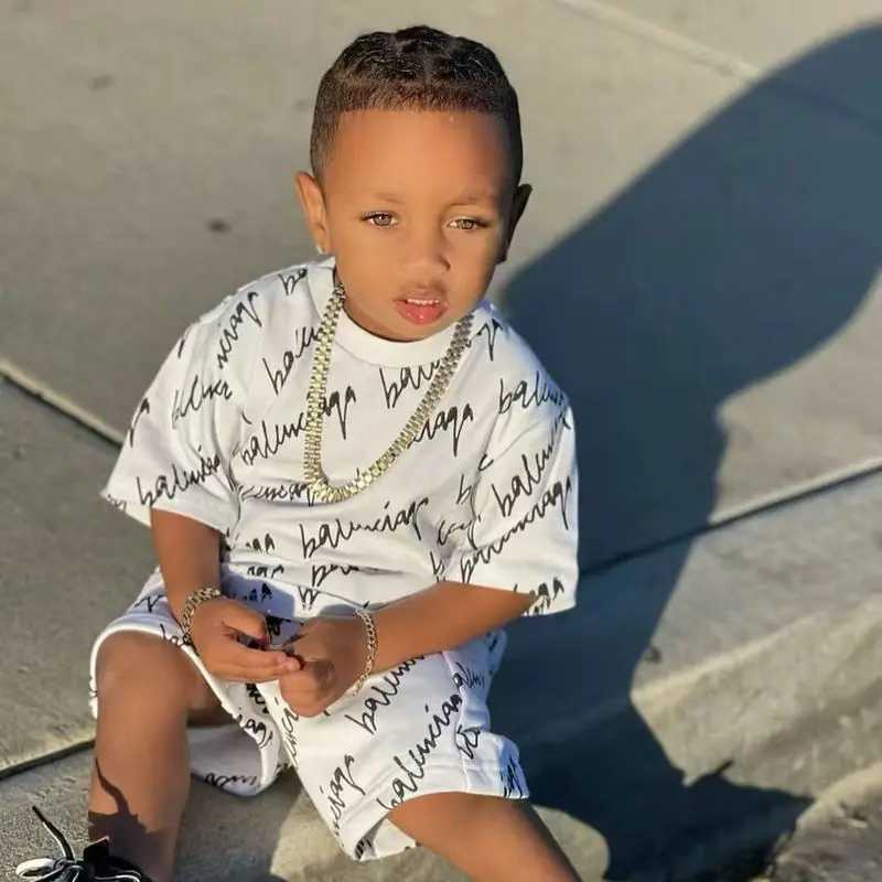 Clothing Sets 1-6 year old baby boy summer short sleeved T-shirt+shorts 2 pieces/set casual clothing for young children and boys loose 2023Y241225229H