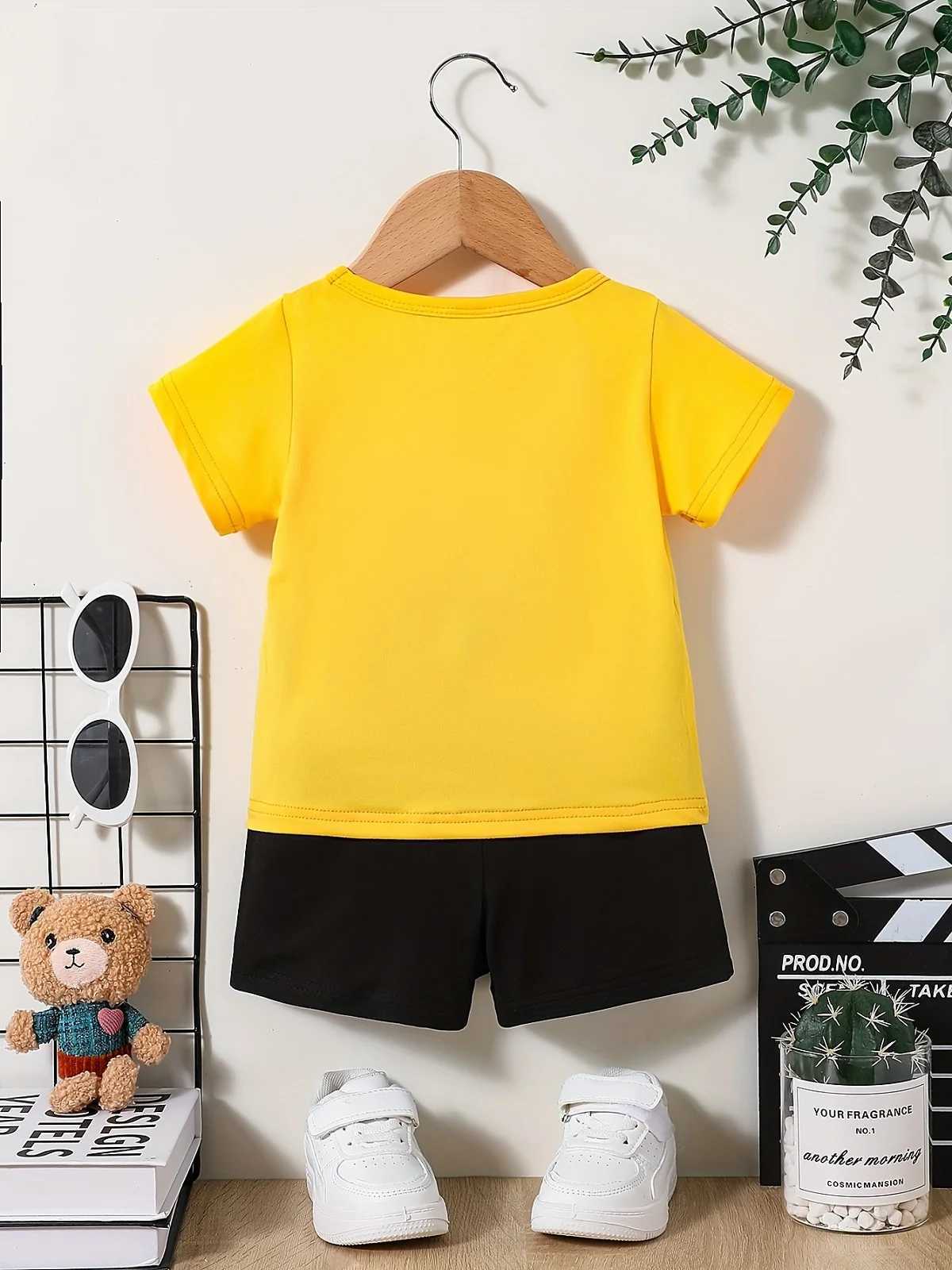Clothing Sets Summer Baby Girl Clothes Set Children Boy Fashion Print Short Sleeve Tshirts and Short 2pc Suit Kid Top Buttom Outfits TracksuitY241225I