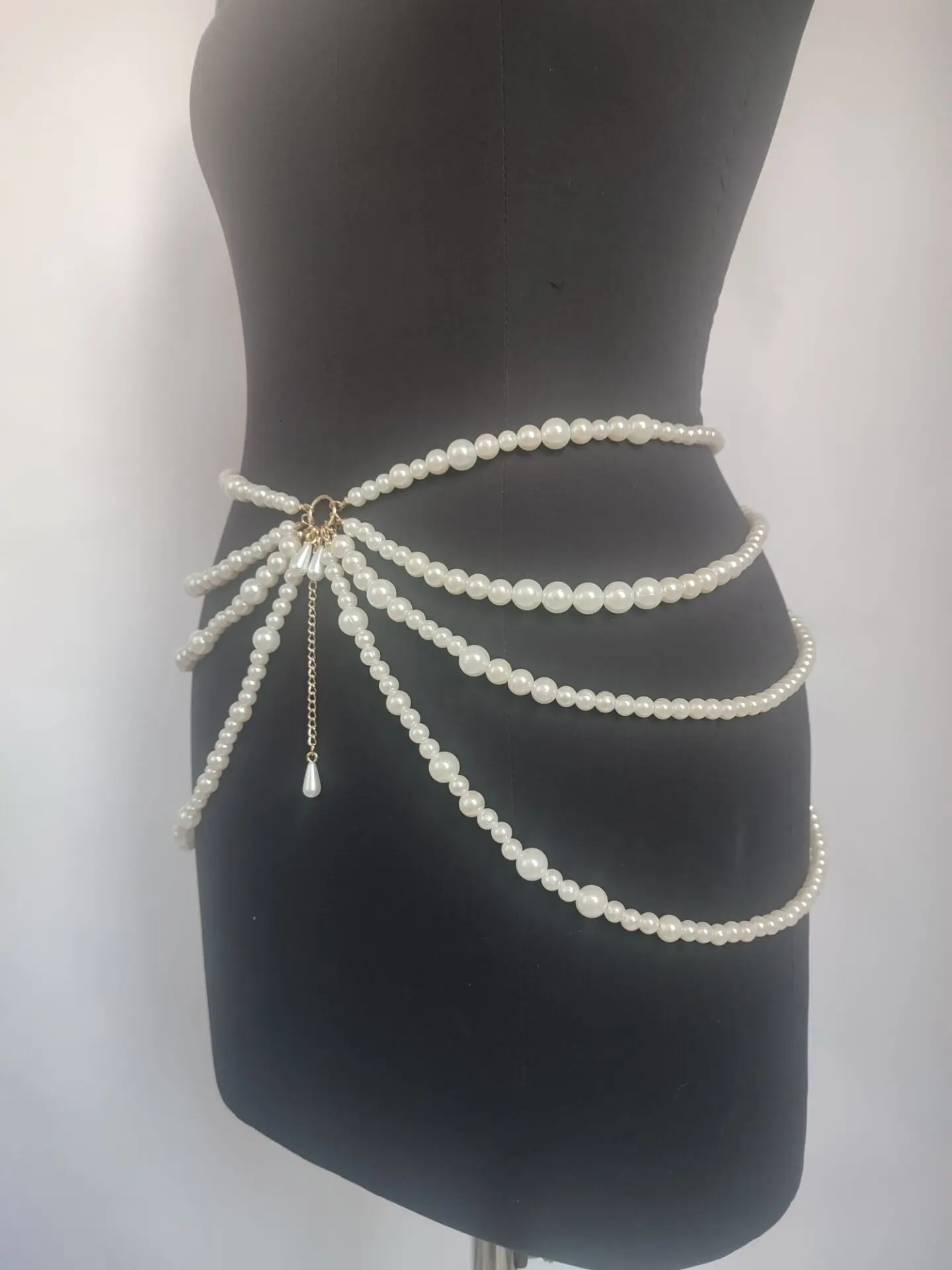 Y2K Jewelry Multilayer Pearl Waist Chain for Womens Fashion Retro Character Playing Body Accessories Sexy Party Accessorie Gift 241225