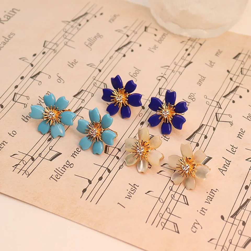 Trendy Sunflower Stud Earrings Copper Plated 18K Gold Light Jewellery Girls Fashion Gift Anniversary 241220