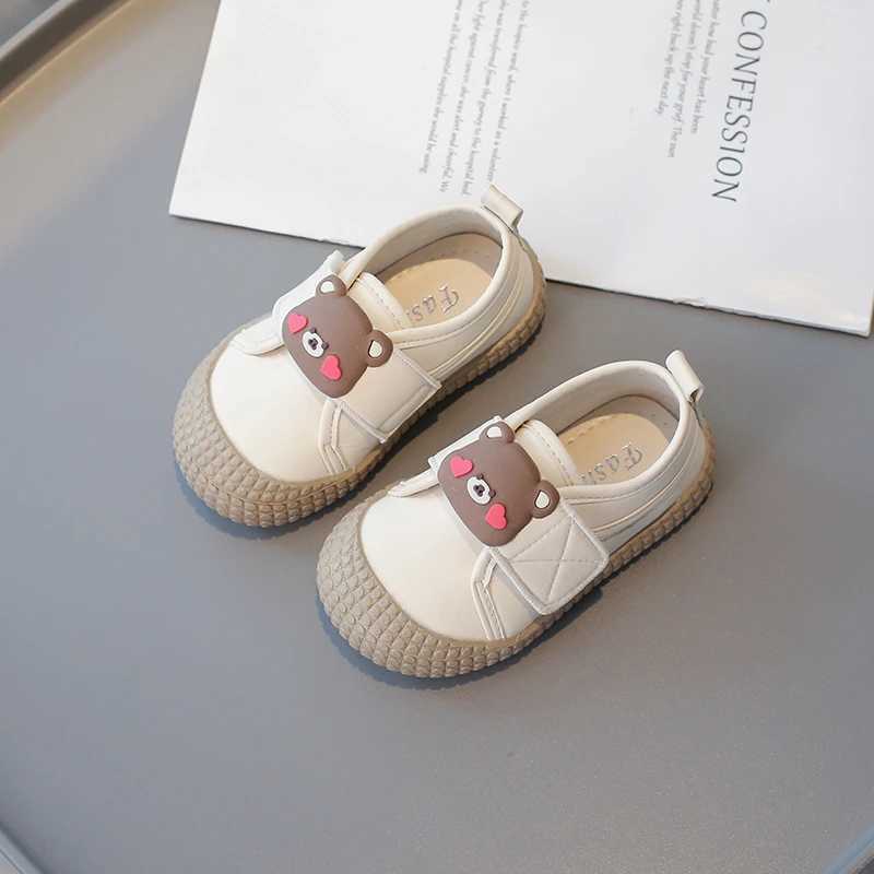 Athletic Outdoor Childrens Single Shoes Spring Fall Black Leather Cartoon Boys Girls Board Shoes 0-7 Years Old Casual Hundred Kid Baby Sneakers H24122