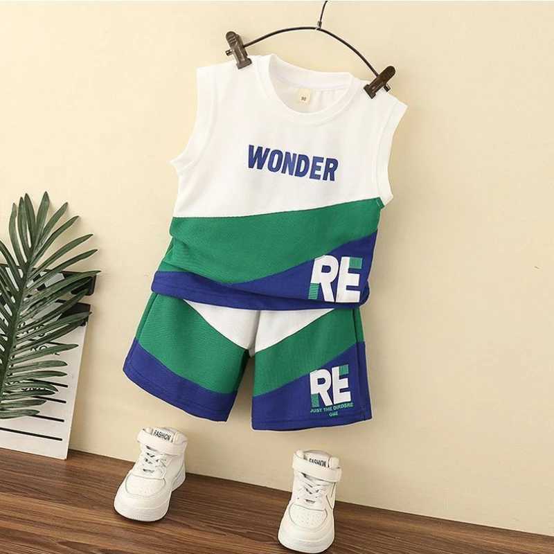 Clothing Sets Summer Teenage Boy Clothes Set Children Patchwork Vest T-shirts and Shorts Suit Fashion Letter Printed Top Bottom 2pcs OutfitsY241225NAA