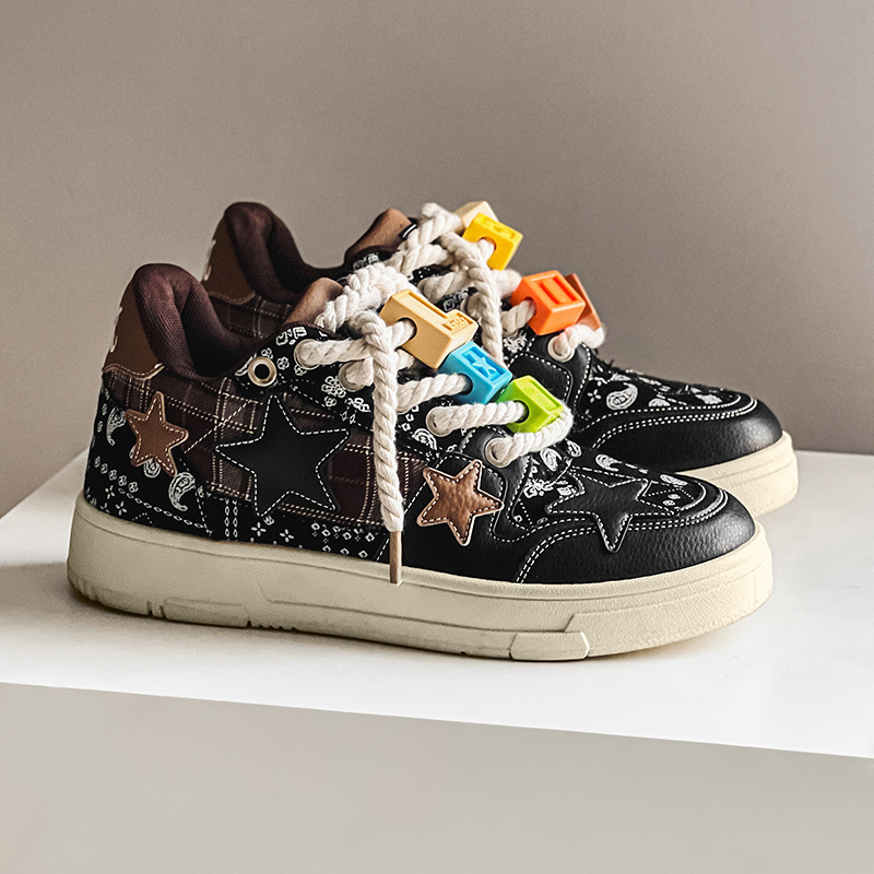 2025 free shipping Star Shoes for mens casual shoes beige black green khaki outdoor sneakers sport shoes