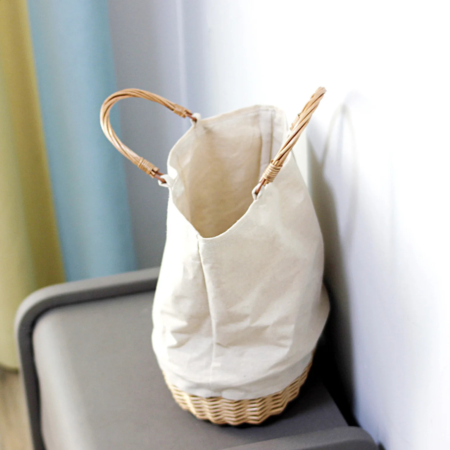 New Free Shipping Designer Bag Wicker Woven Basket En Patchwork Handbag Handmade Rattan Bag Bohemian Straw For Woman Travel Beach Bags Tote