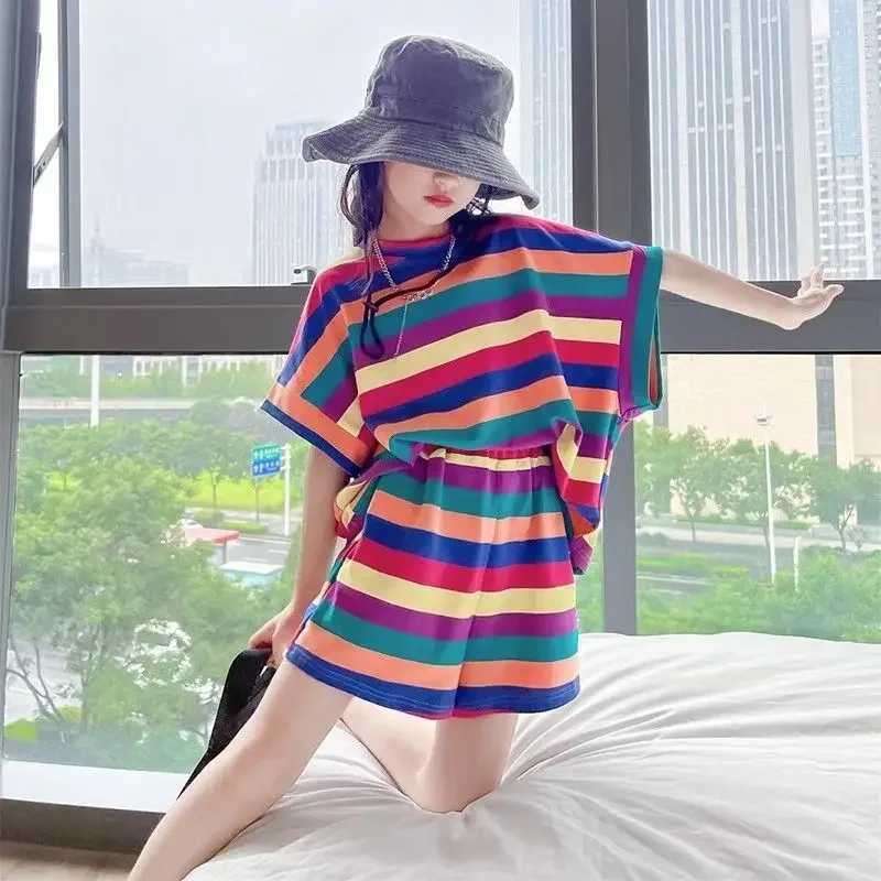 Clothing Sets Summer Children Girls Clothes Set Fashion Stripe Cute T-shirts and Shorts 2pcs Suit Teenage Top Bottom Sweet OutfitsY241225ZV8U