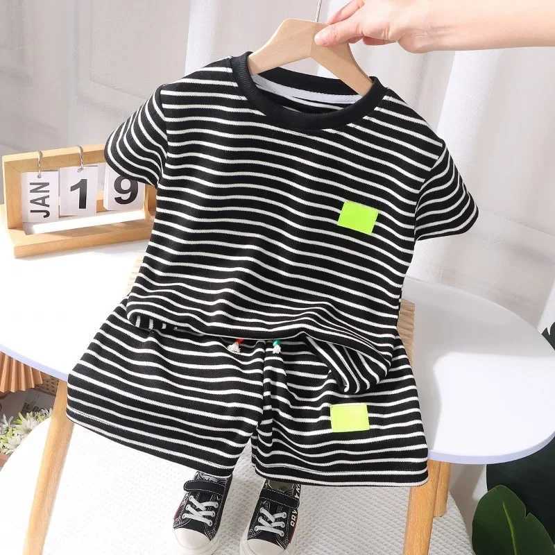 Clothing Sets Summer boys and girls clothing set childrens striped T-shirt and shorts 2-piece set childrens topY241225YYJF