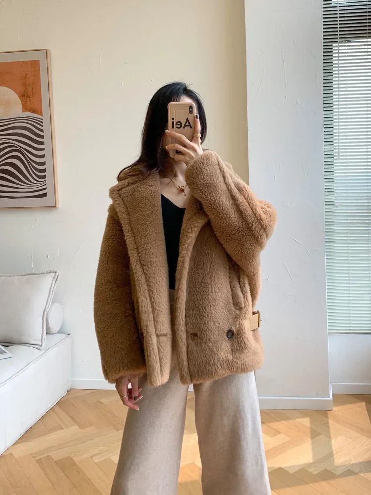 Commemorative Edition 1951 Teddy Bear Coat Short Jacket Fur Coat for Women 241220